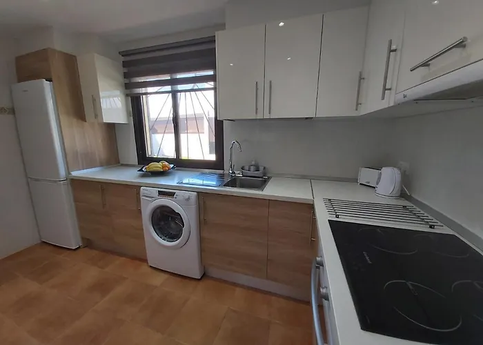 فيلة Thais, Private Heated Pool, Ideal For Your Holidays In