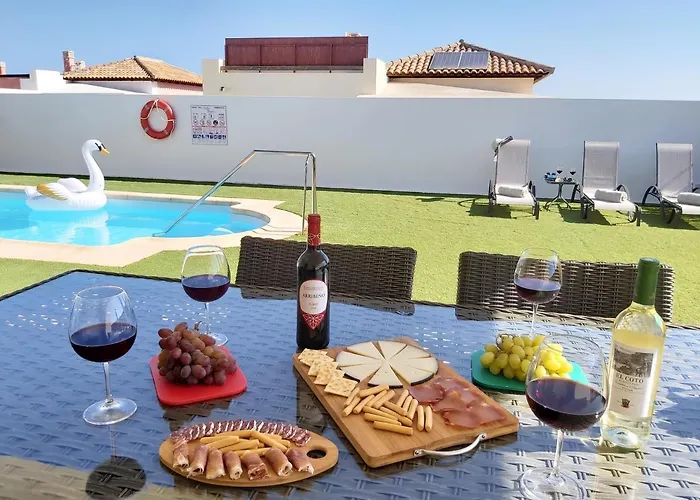 Thais, Private Heated Pool, Ideal For Your Holidays In فيلة