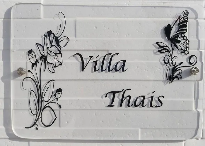 Thais, Private Heated Pool, Ideal For Your Holidays In