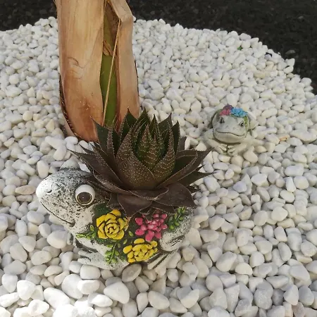 Thais, Private Heated Pool, Ideal For Your Holidays In