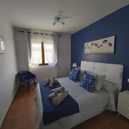 Thais, Private Heated Pool, Ideal For Your Holidays In