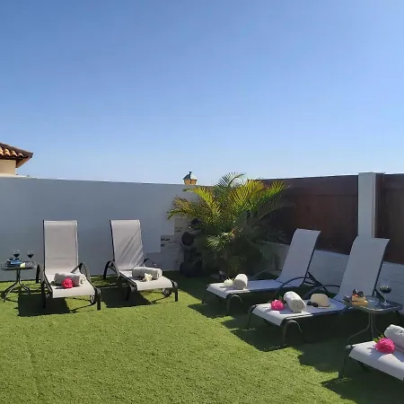 Villa Thais, Private Heated Pool, Ideal For Your Holidays In