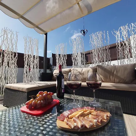 Thais, Private Heated Pool, Ideal For Your Holidays In Caleta De Fuste