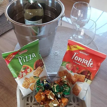 Thais, Private Heated Pool, Ideal For Your Holidays In *